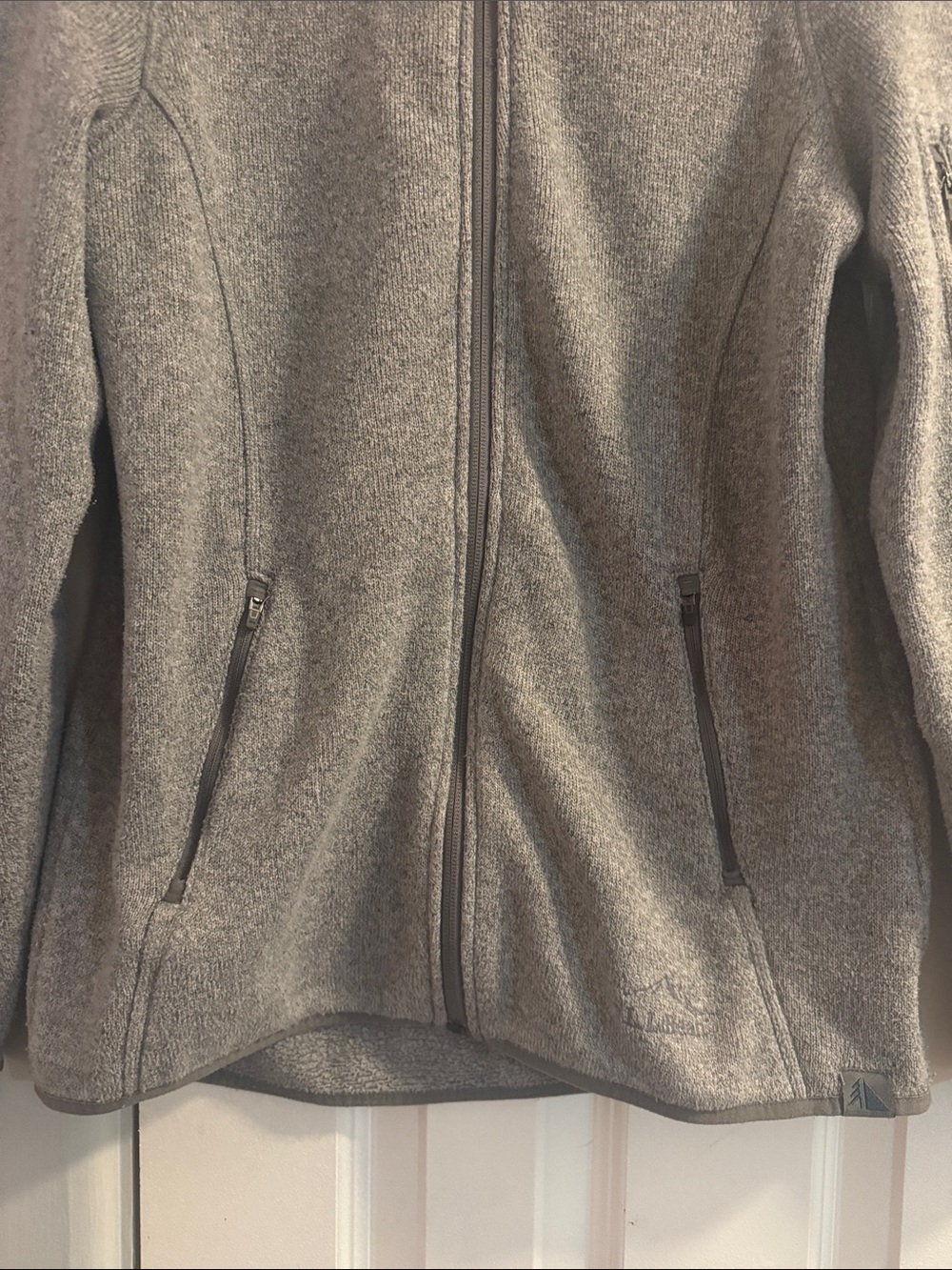 L.L. Bean Light Gray Full-Zip Fleece Jacket - Picture 6 of 9